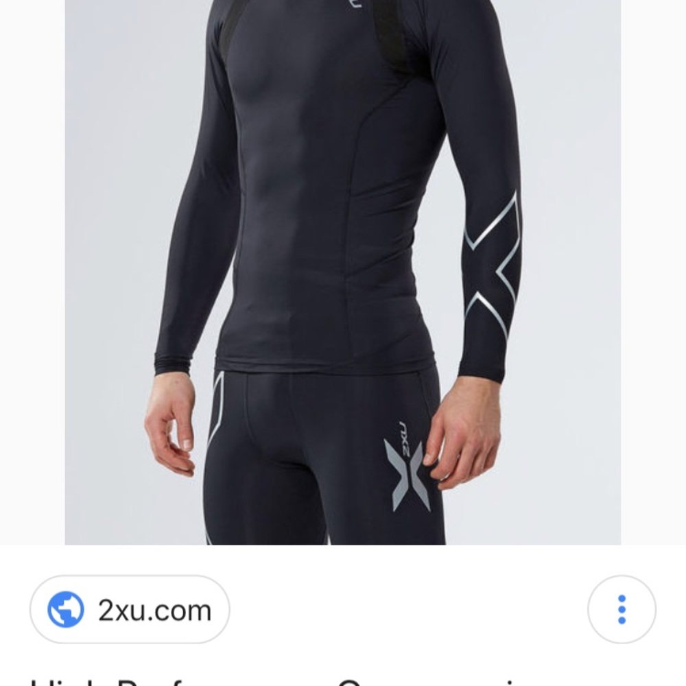 2XU performance compression shirt